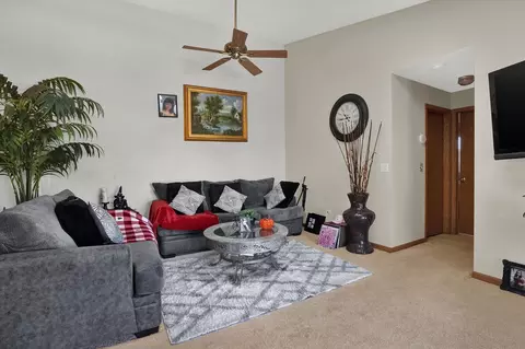 6830 Ridge Point Dr #3-3C, Oak Forest, IL 60452 photo 7