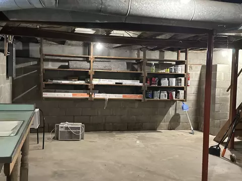 305 W Wall St, Morrison, IL 61270 photo 17