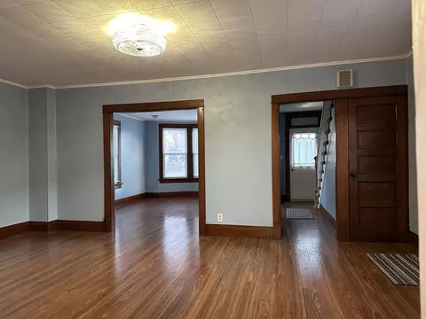 305 W Wall St, Morrison, IL 61270 photo 7