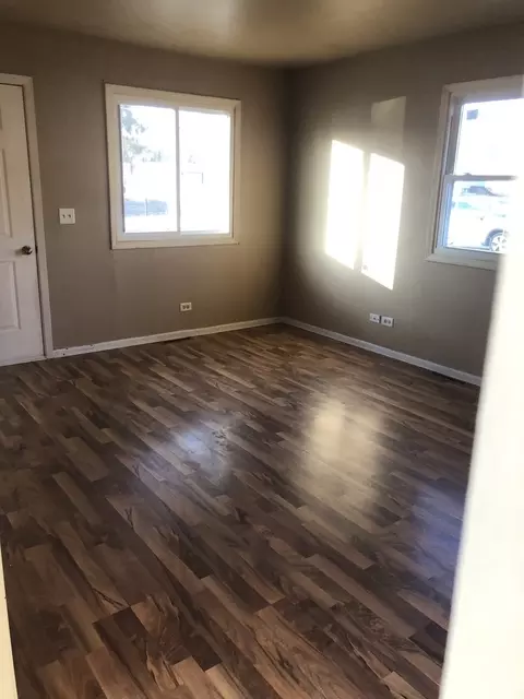 Living - 35689 N Hunt Ave, Ingleside, IL 60041 photo 2 of 2