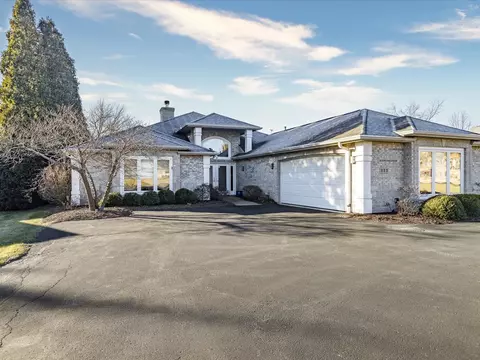 223 Lake Summerset Rd, Davis, IL 61019