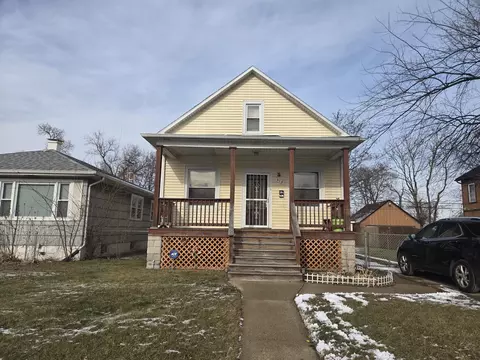 318 Pulaski Rd, Calumet City, IL 60409