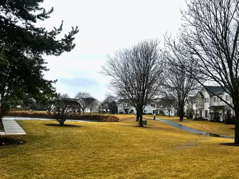 10781 Cape Cod Ln, Huntley, IL 60142 photo 3