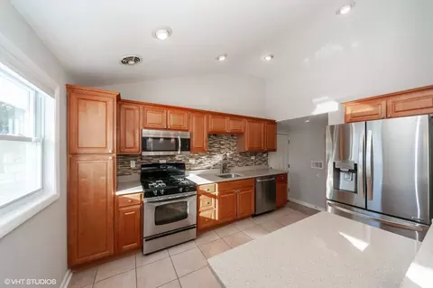 1023 Longaker Rd, Northbrook, IL 60062 photo 5