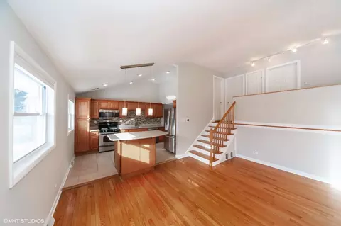 1023 Longaker Rd, Northbrook, IL 60062 photo 6