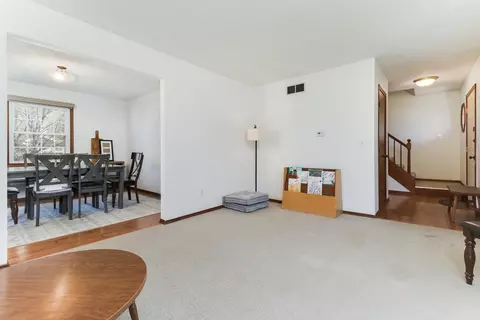 2820 Phillip Pl, Bloomington, IL 61704 photo 13