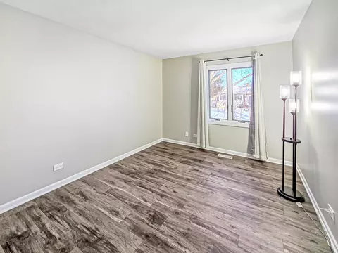1028 Concord Dr, Bartlett, IL 60103 photo 7