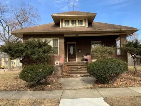 601 3rd Ave, Joliet, IL 60433