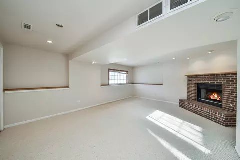 1663 Delaware Ct, Geneva, IL 60134 photo 10