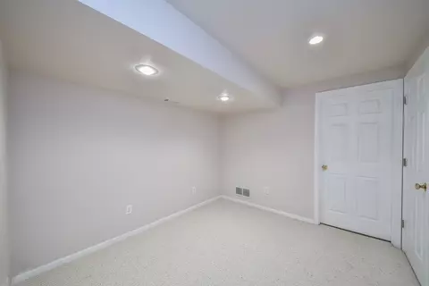 1663 Delaware Ct, Geneva, IL 60134 photo 13
