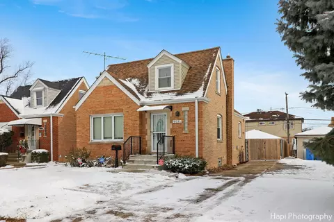 6031 N Canfield Ave, Chicago, IL 60631