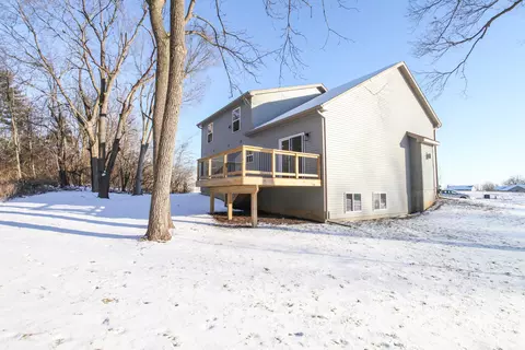 108 Dugan Trl, Downs, IL 61736 photo 42