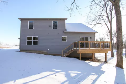108 Dugan Trl, Downs, IL 61736 photo 40
