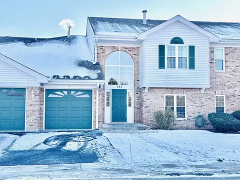 157 W Brandon Ct #B, Palatine, IL 60067