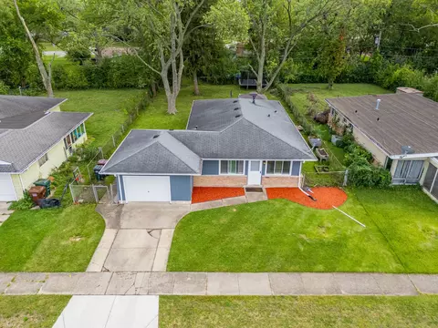 407 Wilshire St, Park Forest, IL 60466