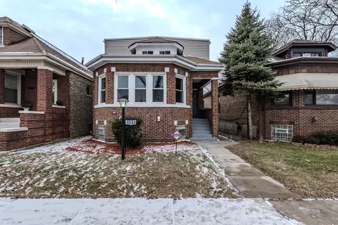 8004 S Dante Ave, Chicago, IL 60619