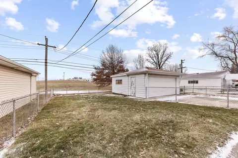 Exterior - 16005 Lowe Ave, Harvey, IL 60426 photo 2 of 2
