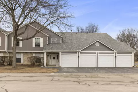2251 Petworth Ct #102A, Naperville, IL 60565
