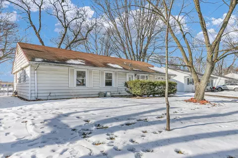 505 S Dodson Dr, Urbana, IL 61802