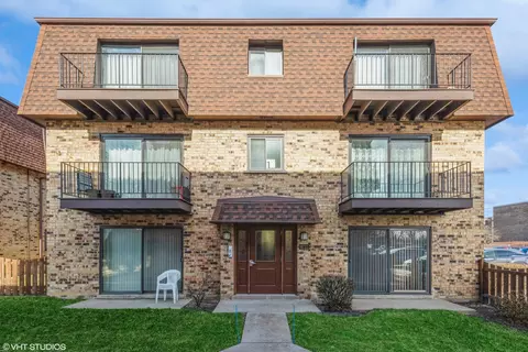 9721 Bianco Ter #F, Des Plaines, IL 60016