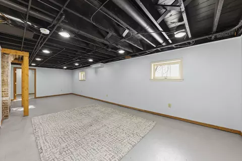 702 Howard St, Wheaton, IL 60187 photo 28