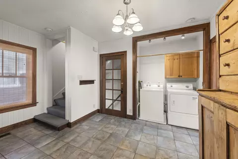 702 Howard St, Wheaton, IL 60187 photo 17