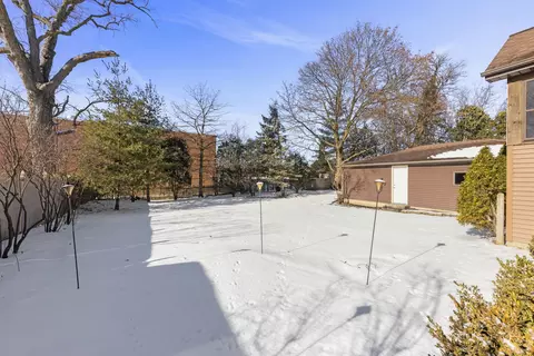 702 Howard St, Wheaton, IL 60187 photo 33
