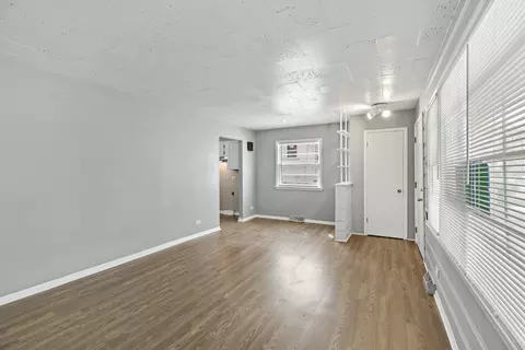 531 Engle St, Dolton, IL 60419 photo 8