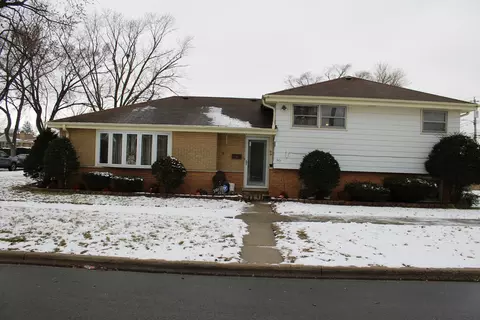 3101 Monroe St, Bellwood, IL 60104