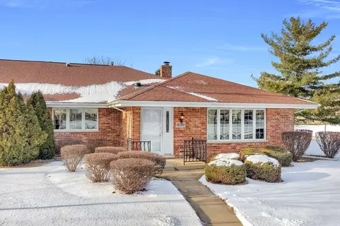 18220 Michigan Ct, Orland Park, IL 60467