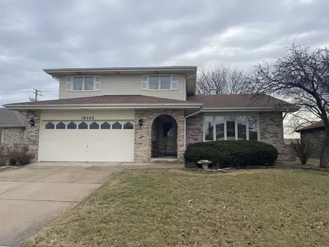 16325 Prairie Dr, Tinley Park, IL 60477