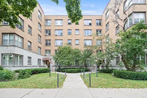 2606 W Balmoral Ave #508, Chicago, IL 60625