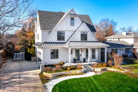 118 N Clay St, Hinsdale, IL 60521