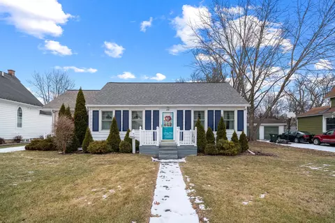 201 E 2nd St, Sandwich, IL 60548