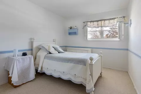 1770 Kent Rd, Hoffman Estates, IL 60169 photo 21