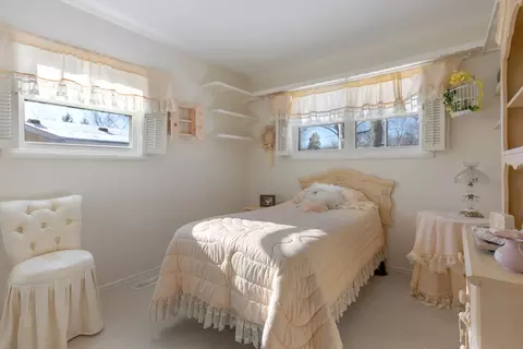 1770 Kent Rd, Hoffman Estates, IL 60169 photo 20