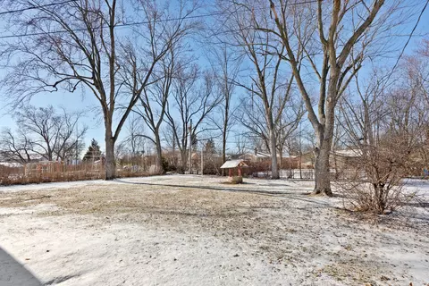 1770 Kent Rd, Hoffman Estates, IL 60169 photo 24