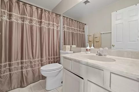 Bath - 7234 Dada Dr, Gurnee, IL 60031 photo 1 of 1