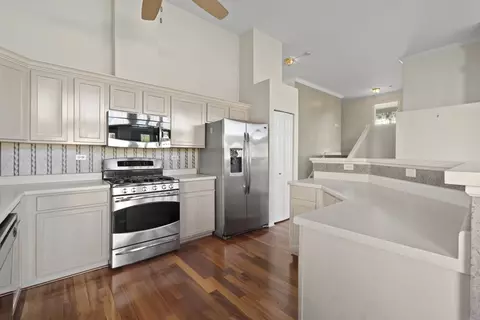 Kitchen - 7234 Dada Dr, Gurnee, IL 60031 photo 1 of 2