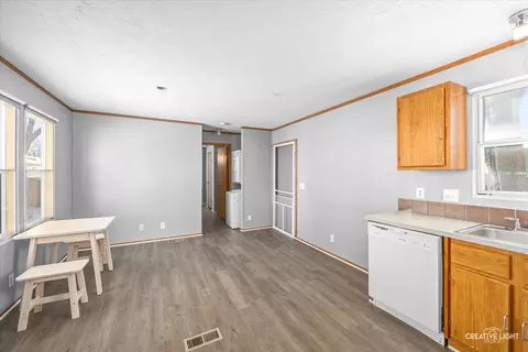223 Tollview Rd, Elgin, IL 60123 photo 4