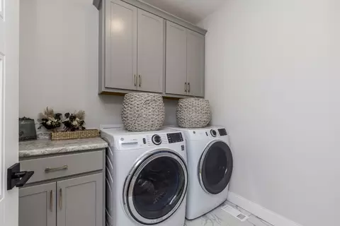 Other - 813 Table Rock Cir, Normal, IL 61761 photo 5 of 13