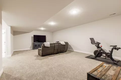 Other - 813 Table Rock Cir, Normal, IL 61761 photo 8 of 13