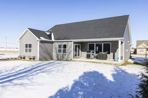 Other - 813 Table Rock Cir, Normal, IL 61761 photo 12 of 13