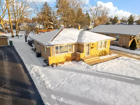 17217 69th Ave, Tinley Park, IL 60477