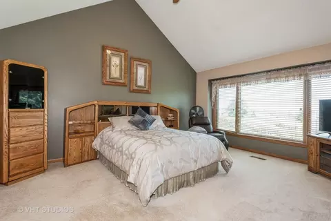 Bedroom - 3510 Bunker Hill Dr, Algonquin, IL 60102 photo 1 of 3