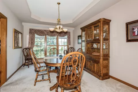 Dining - 3510 Bunker Hill Dr, Algonquin, IL 60102 photo 1 of 1