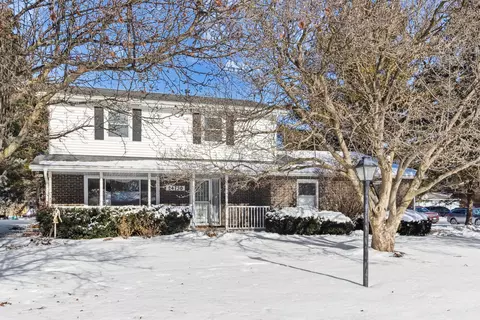 24730 W Easy St, Plainfield, IL 60586 photo 2