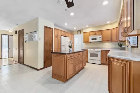 24730 W Easy St, Plainfield, IL 60586 photo 7