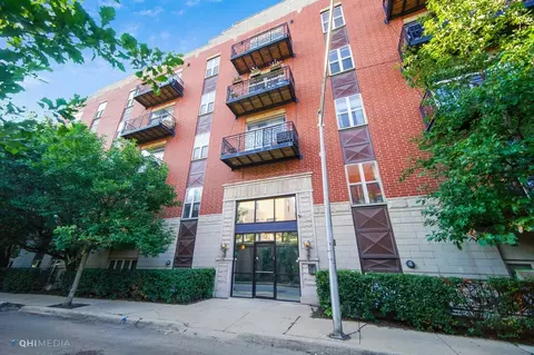 2342 W Bloomingdale Ave #109, Chicago, IL 60647