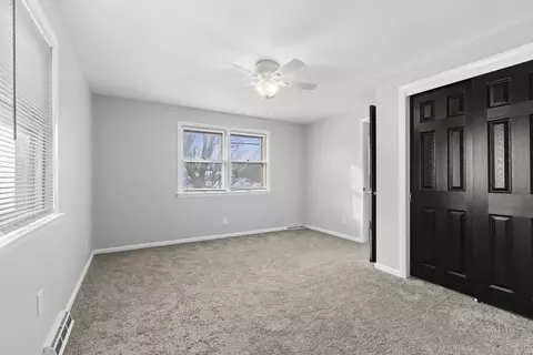Bedroom - 405 Eleanor St, Thornton, IL 60476 photo 4 of 5